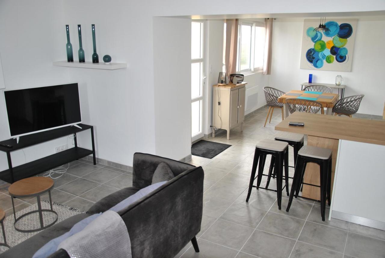 Holiday home Cap Sur Le Phare A Mogueriec