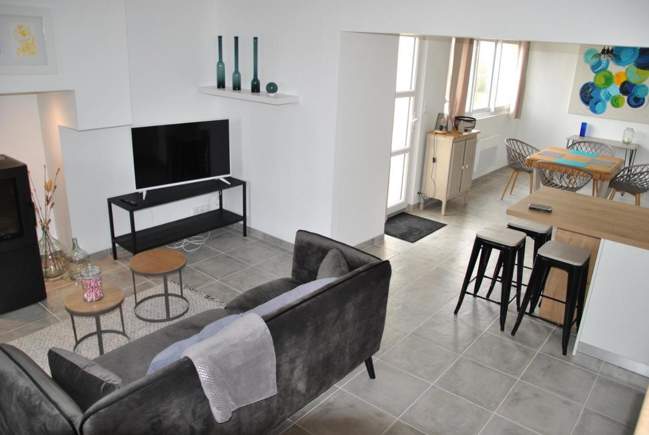 Holiday home Cap Sur Le Phare A Mogueriec *