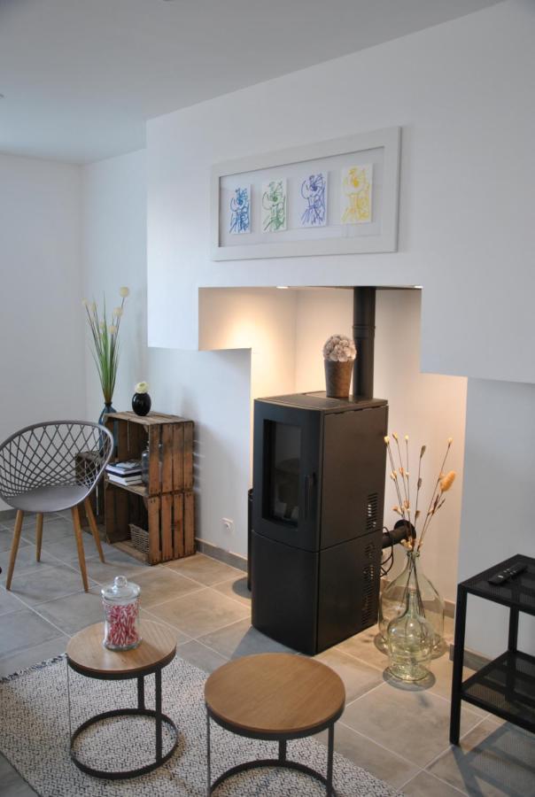 Cap Sur Le Phare A Mogueriec Holiday home Sibiril